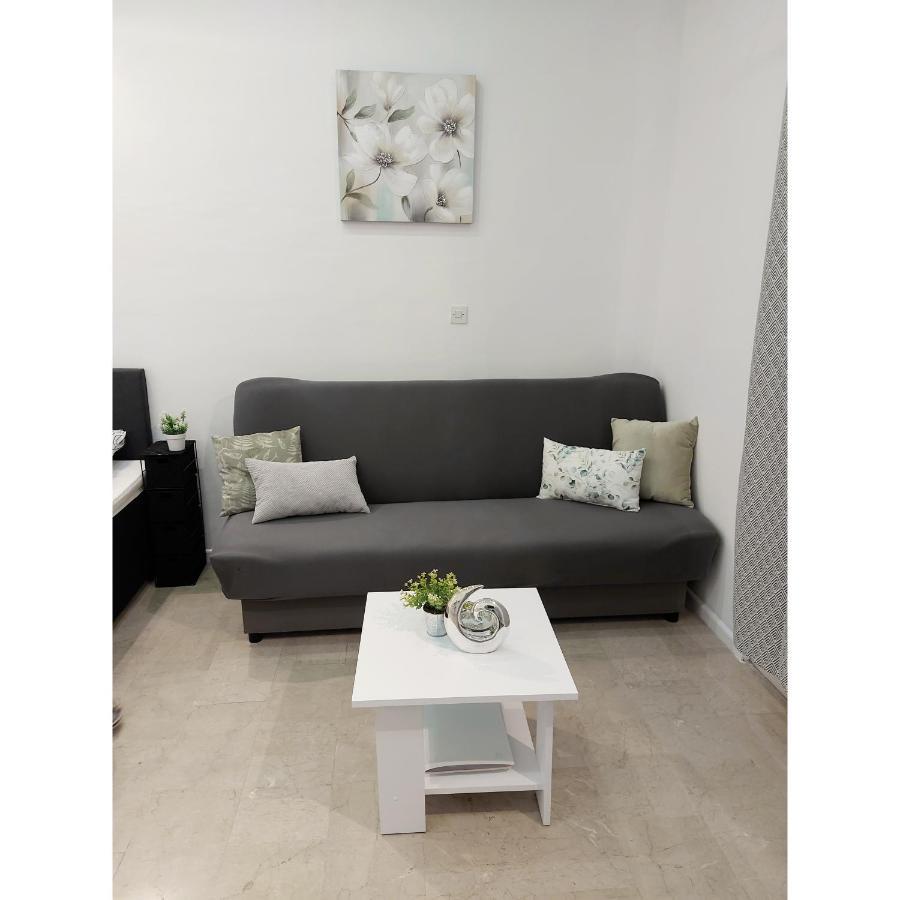 Studio Apartment Lee Split Dış mekan fotoğraf