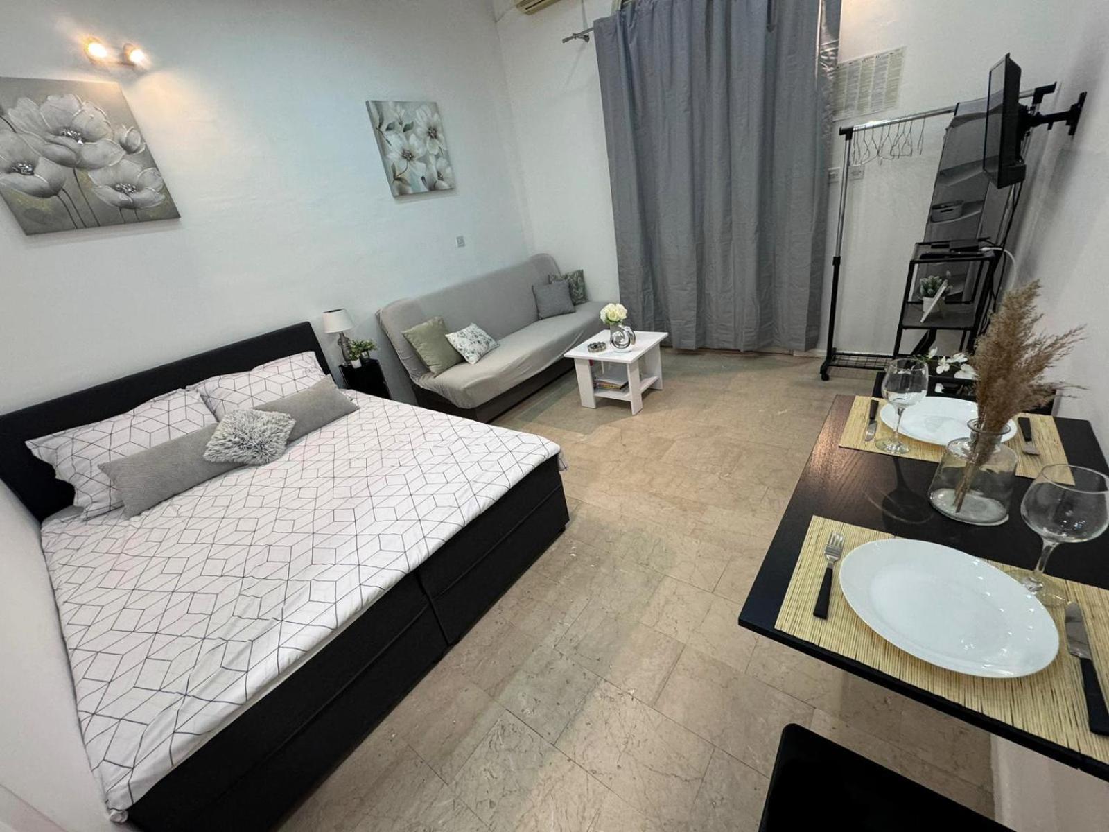 Studio Apartment Lee Split Dış mekan fotoğraf